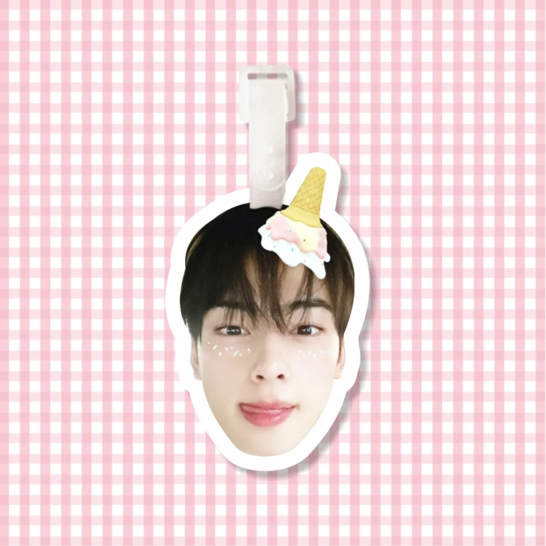 Kpop EUNWOO Backpack Tag Luggage Hanger INS Cartoon Cute HD Head Portrait Printing Pendant Bag Accessories Fans Birthday Gift