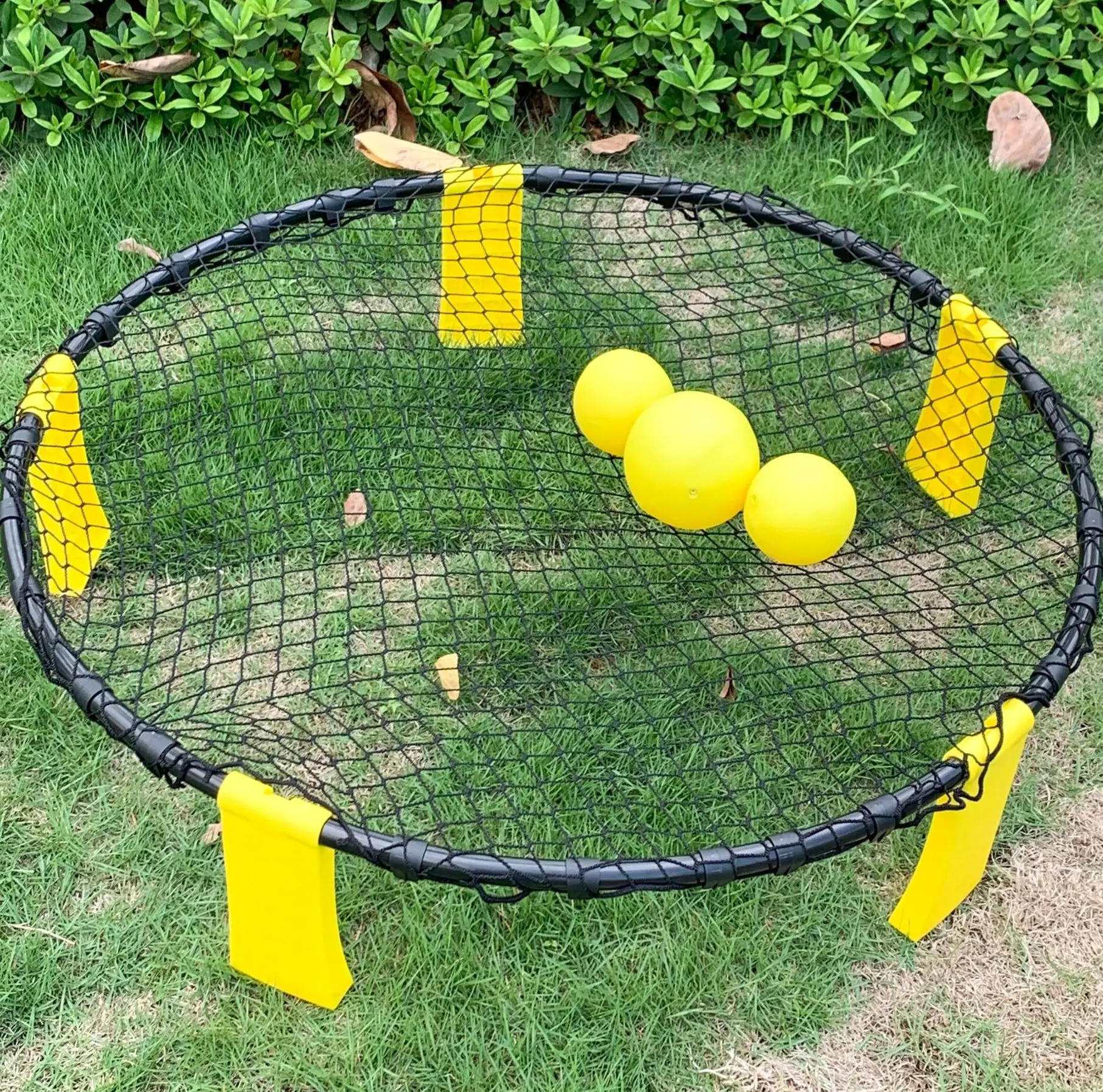 

PVC Beach Volleyball Battle Game Outdoor Body Playing Net 3 Balls Tailgate Gift Entertainment Mini Inflatable Volleyball Set