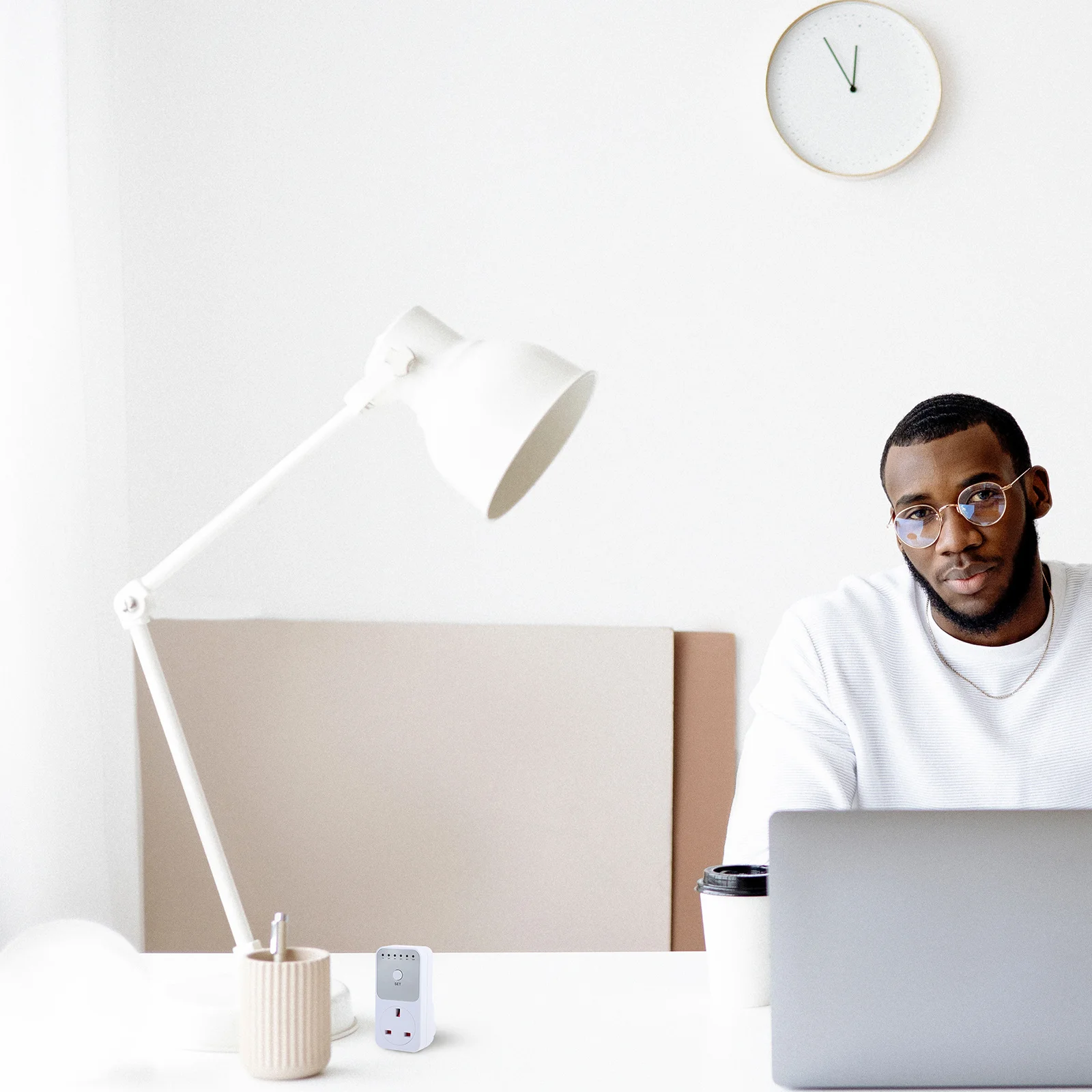 

10-Hour Adjustable Countdown Outlet Safety Auto Shut Off Plug For Household Kitchen Appliances Timer Socket Indoor Programmable