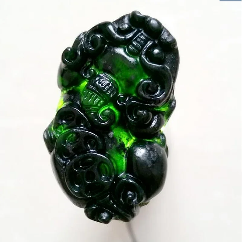Para czarnego zielonego jadeitu rzeźbione pieniądze Pixiu wisiorek naturalny chiński smoczy naszyjnik urok biżuteria moda Amulet na szczęście prezenty — zdjęcie 3