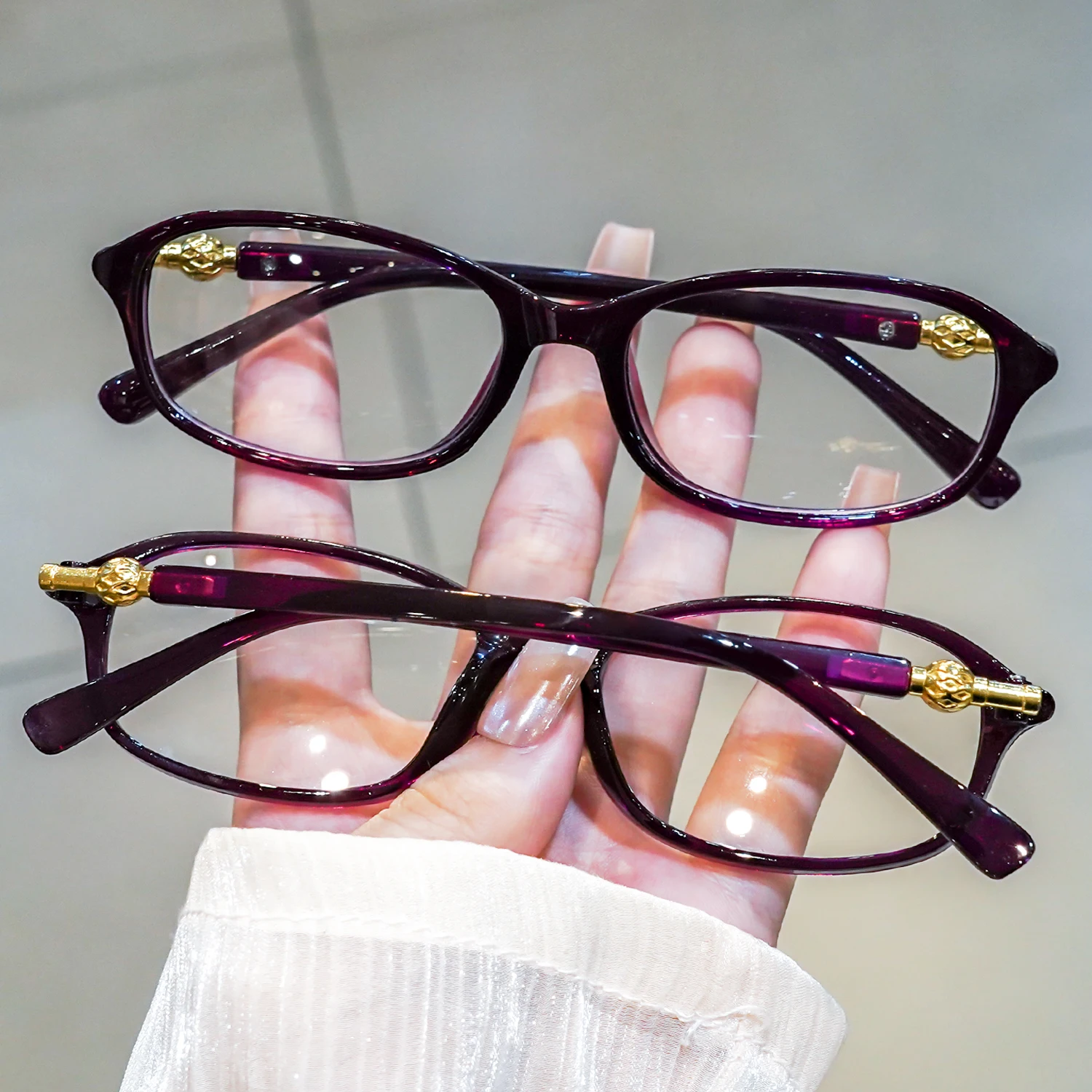 Stilvolle Presbyopie-Brille mit quadratischem Rahmen für Damen, Anti-Blaulicht-Brille, Computer-Lesung, TV, blendfreie Brille, +1,0 bis +4,0