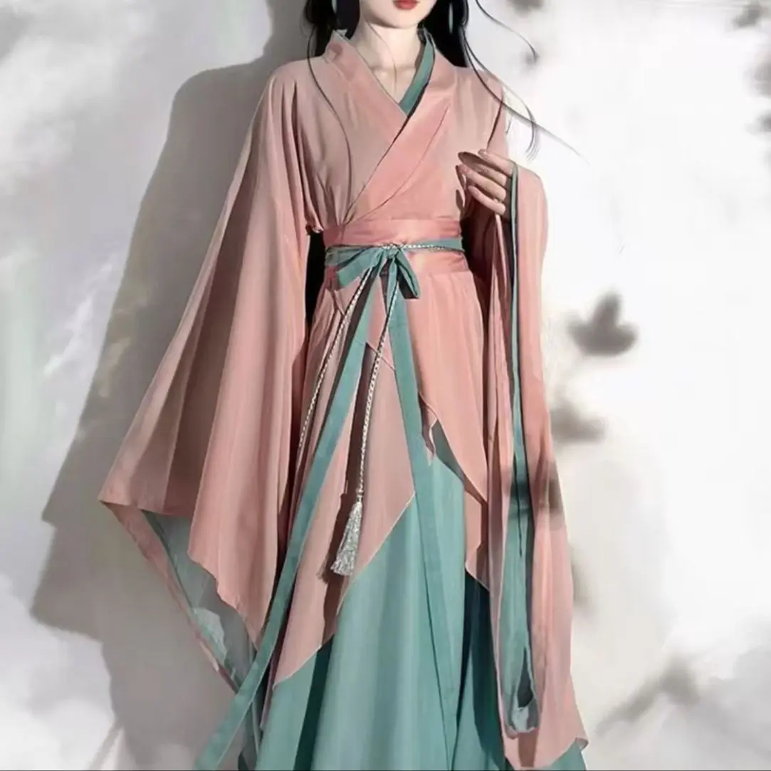 Chinese traditional costumes, Hanfu, ancient style four seasons, 2025 new style, Wei and Jin style, waist-length straight skirt