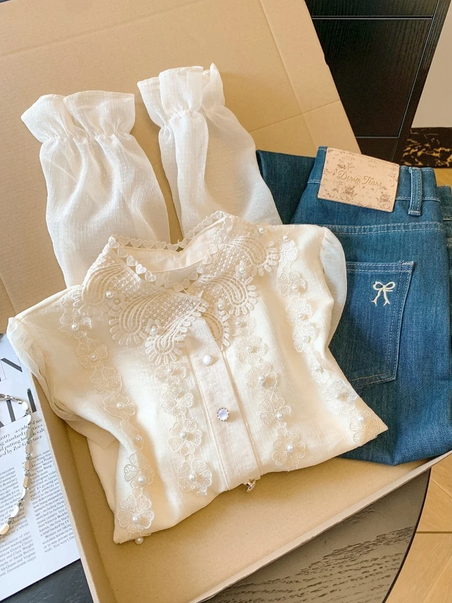 

Элегантный зимний шелковый топ с кружевом и полувысоким воротником для молодых женщин