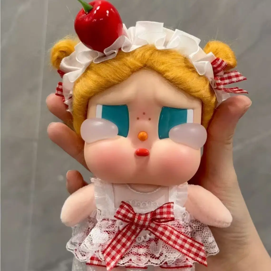 

CRYBABY Vacation Series Accessories Set, Red Polka Dot Dress Bow Headband, Summer Skirt Outfit for Crybaby Vinyl Pendant Doll, D