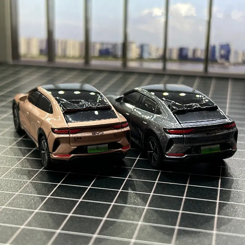 1/64 BYD Dolphin MINI Song L Yuan Alloy Car Model Diecasts Metal New Energy Vehicles Model Simulation Miniature Scale Kids Gifts