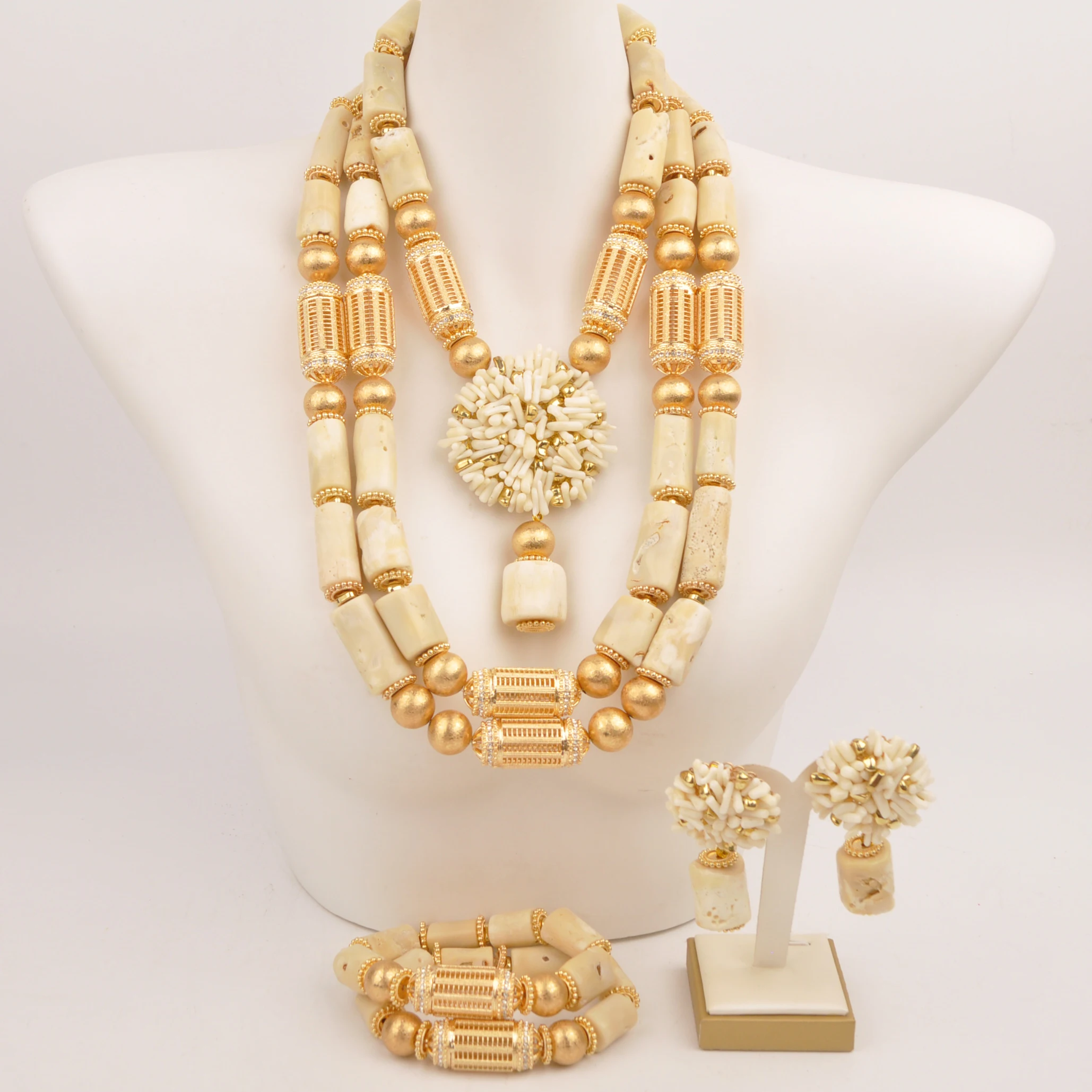 

Natural White Coral Bead Bridal Jewelry Sets