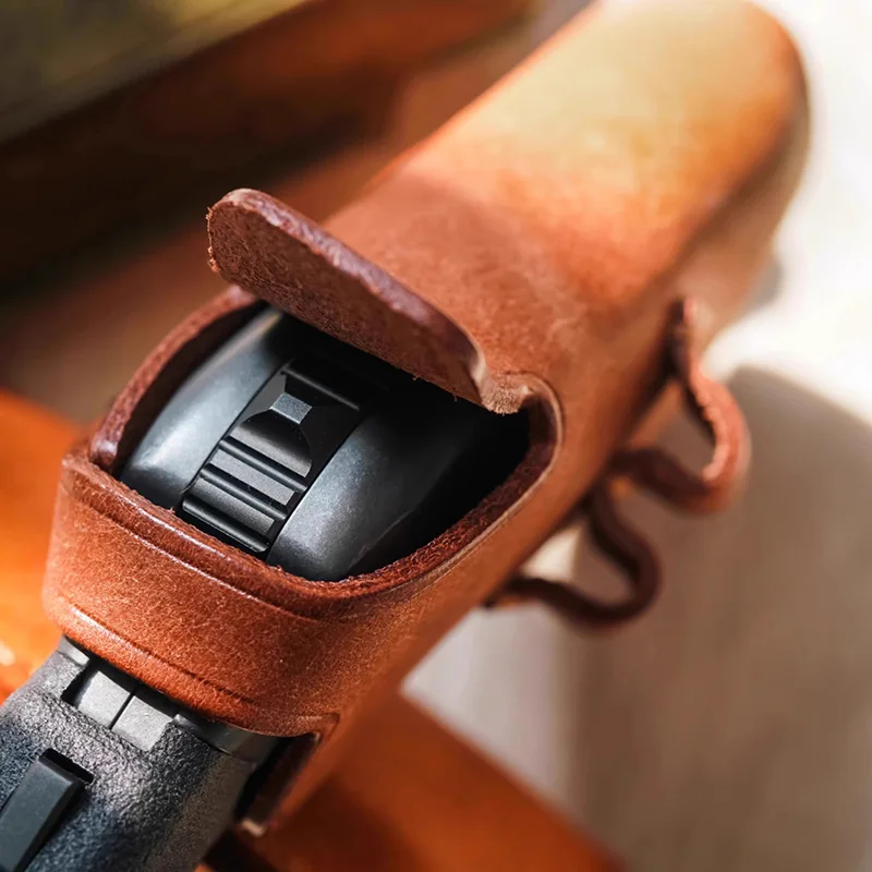 GobiggeR EDC Punk Muffler Leather Case Bang Boy Leather Case EDC Tide Play Push Card Gyro Leather Case Accessories