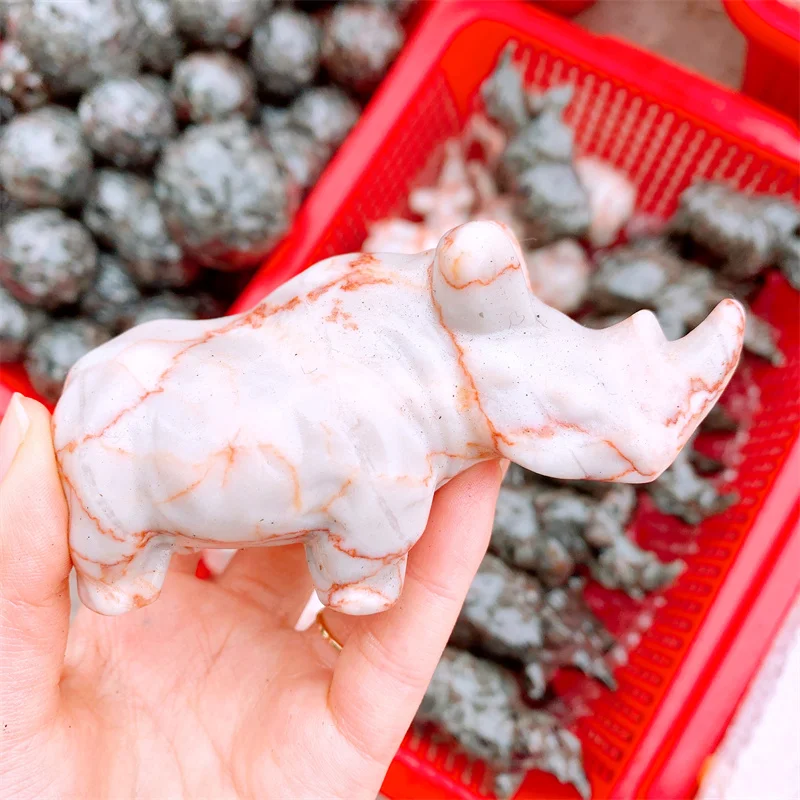 

1 шт., статуэтка из натурального красного камня, ручная резьба