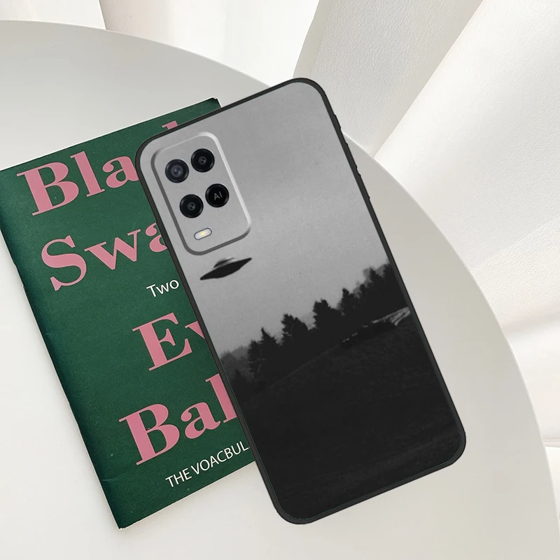 Estética alienígena espaço menina caso para oppo a15 a16 a17 a58 a78 a98 a5 a9 a91 a52 a72 a76 a96 a74 a94 a54 s a57 a77 capa