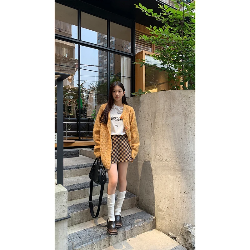 

Женские кардиганы с бахромой, свитеры с воротником-стойкой, в богемном стиле, на пуговицах, с изогнутым вырезом, эластичные, с контрастными вставками, однотонные, весенние