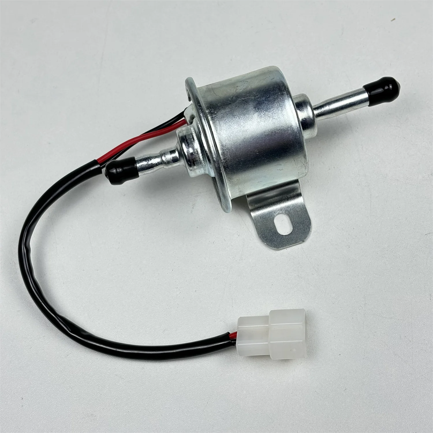 Bomba de combustible 119225-52102 11922552102 para motor 3TNV88 4JH4AE 4JH5E 4TNE88