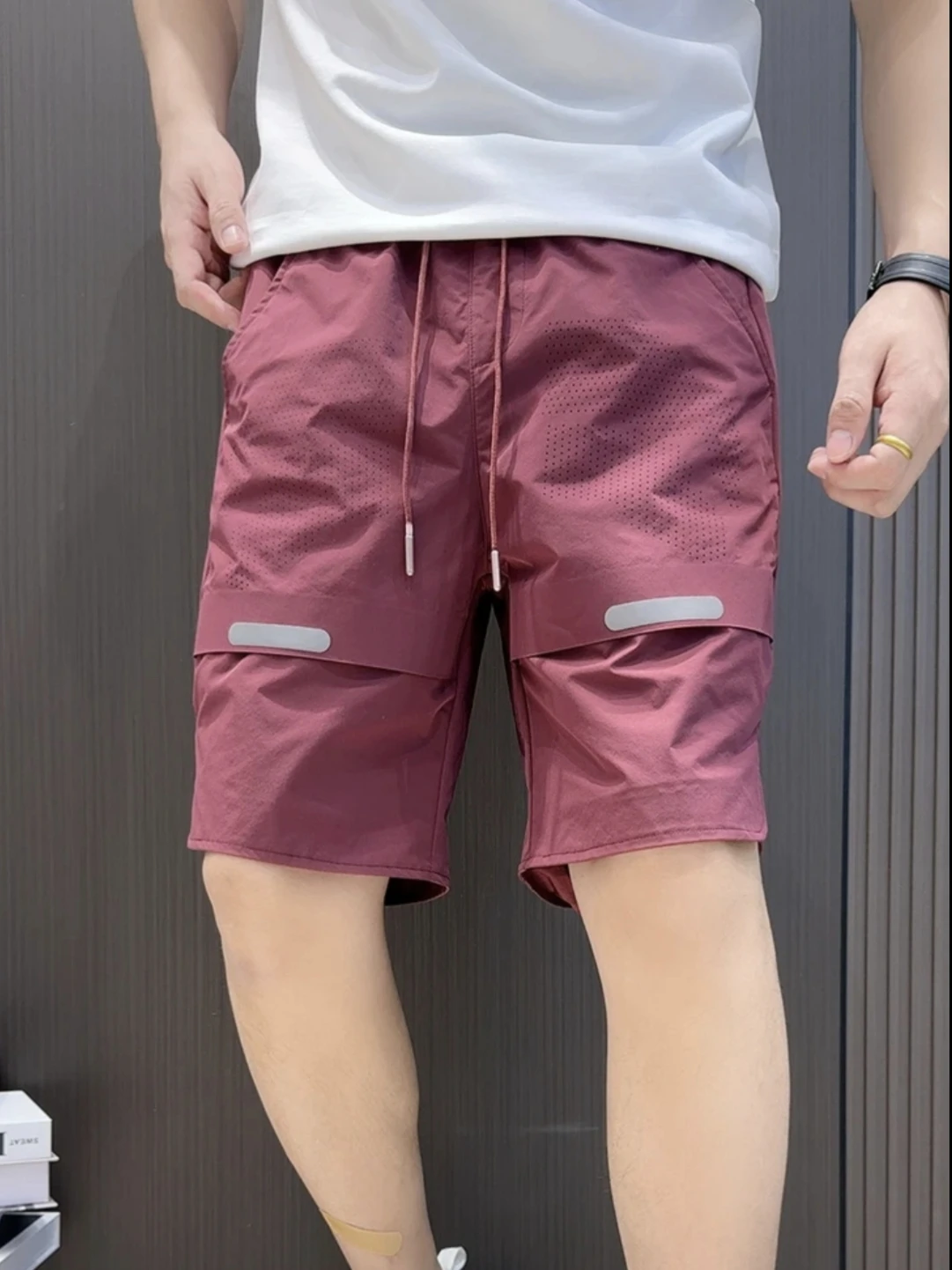 

Men's Summer Faionable Casual Qui Dry Cool Wind Outdoor Breathable Five-Quarter Length orts Polyester Fiber orts