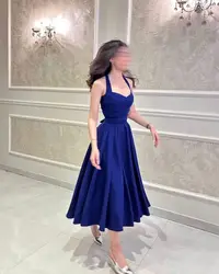 Vintage Royal Blue Prom Dresses Sweetheart Halter Neck Sleeveless Pleated Evening Dresses Tea Length Party Dresses