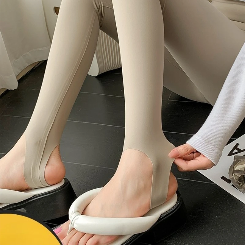 Women Leggings Warm Sexy Elastic Pantyhose Female High Waist Slim Tight Pants Sport Leggings Women Casual Chic Women's Clothing