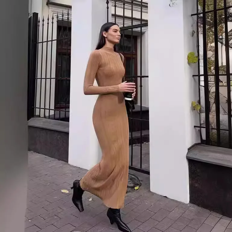 2025 Nuovo Autunno Dolcevita lavorato a maglia Abito lungo Donna Manica lunga Abiti aderenti Donna Elegante Moda Solido Abito attillato Vestaglie