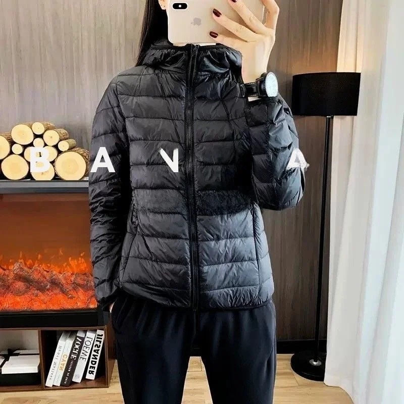 

Женская легкая теплая куртка с капюшоном, ветрозащитная, дышащая, с внутренней хлопковой подкладкой, для походов и активного отдыха.