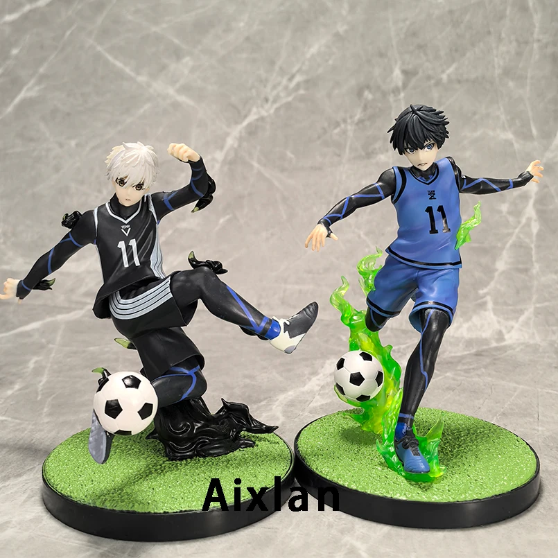 Aixlan BLUE LOCK Figure Nagi Seishiro Isagi Yoichi Grassland Football PVC Action Figure Amine Christmas Gift Collectible Toys