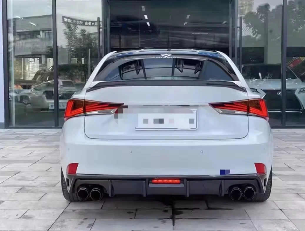 شفة ناشرة خلفية من ألياف الكربون مناسبة لسيارة لكزس IS IS300 2013-2019، بعد تركيب واختبار المركبات الفعلية #3