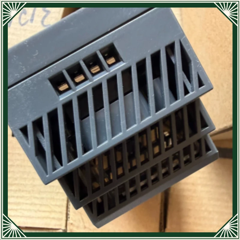 1pcDDR-60L-12 plastic case rail power supply 12V 5A 60W input 18-75VDC