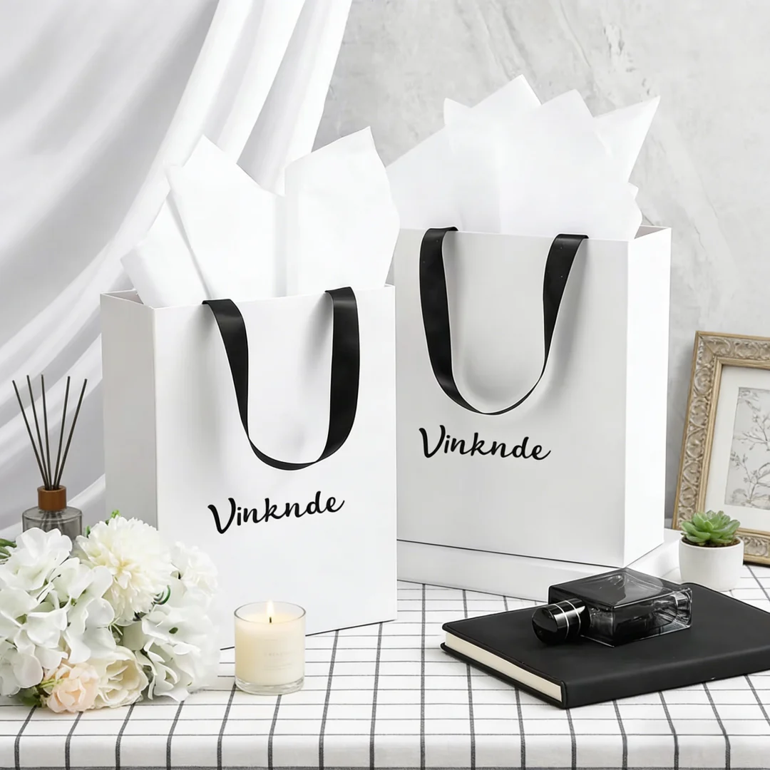 

Custom Paper Jewelry Packaging Bags with Ribbon Handle Cardboard Gift Tote Bags for Earring Cosmetics Candle Shopping & Wedding