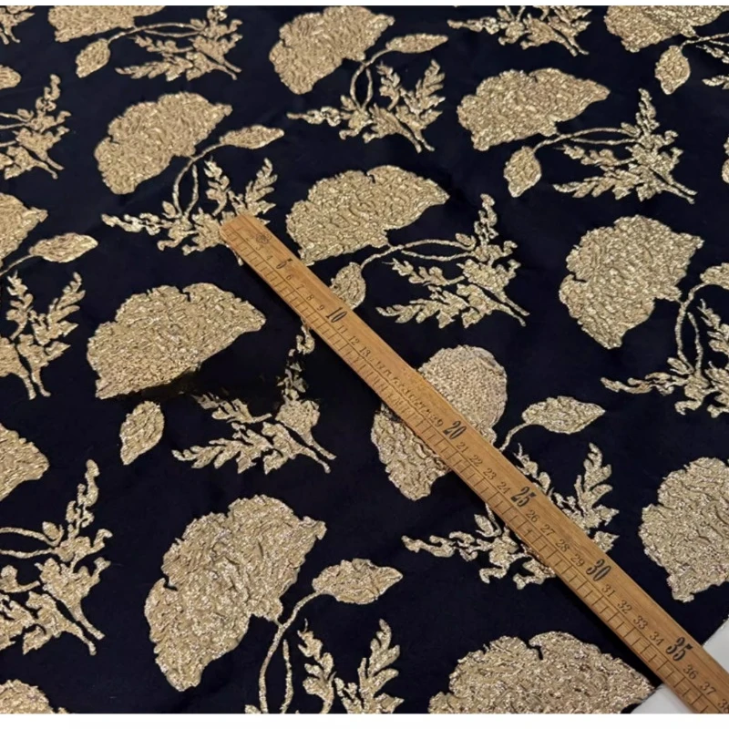 

Metal Wire Relief Yarn Dyed Jacquard Fabric Dress Windbreaker Clothing Brocade Fabrics for Diy Sewing Cloth By The Meter