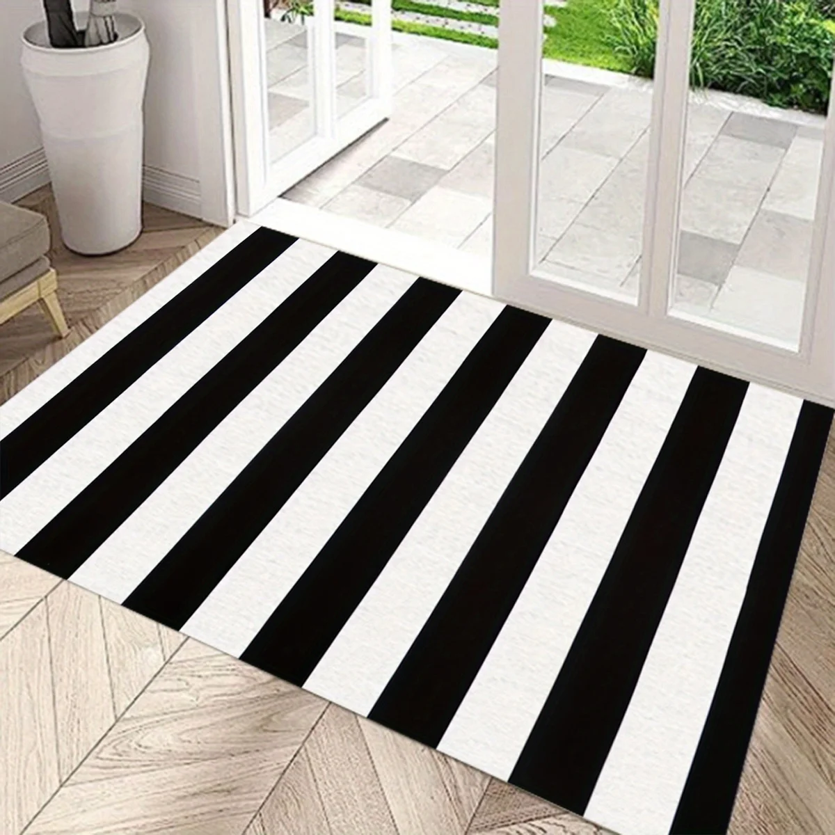 

Black White Stripes Entrance Doormat Home Decor Kitchen Hallway Balcony Rugs Bedroom Floor Mat Bathroom Anti-slip Foot Pad