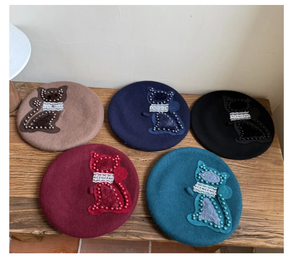 2026 الخريف والشتاء جديد قبعات المرأة القبعات السيدات موضة عادية الاتجاه الكرتون هريرة اللؤلؤ الدافئة الأدبية الرجعية الصوف برعم قبعة #4