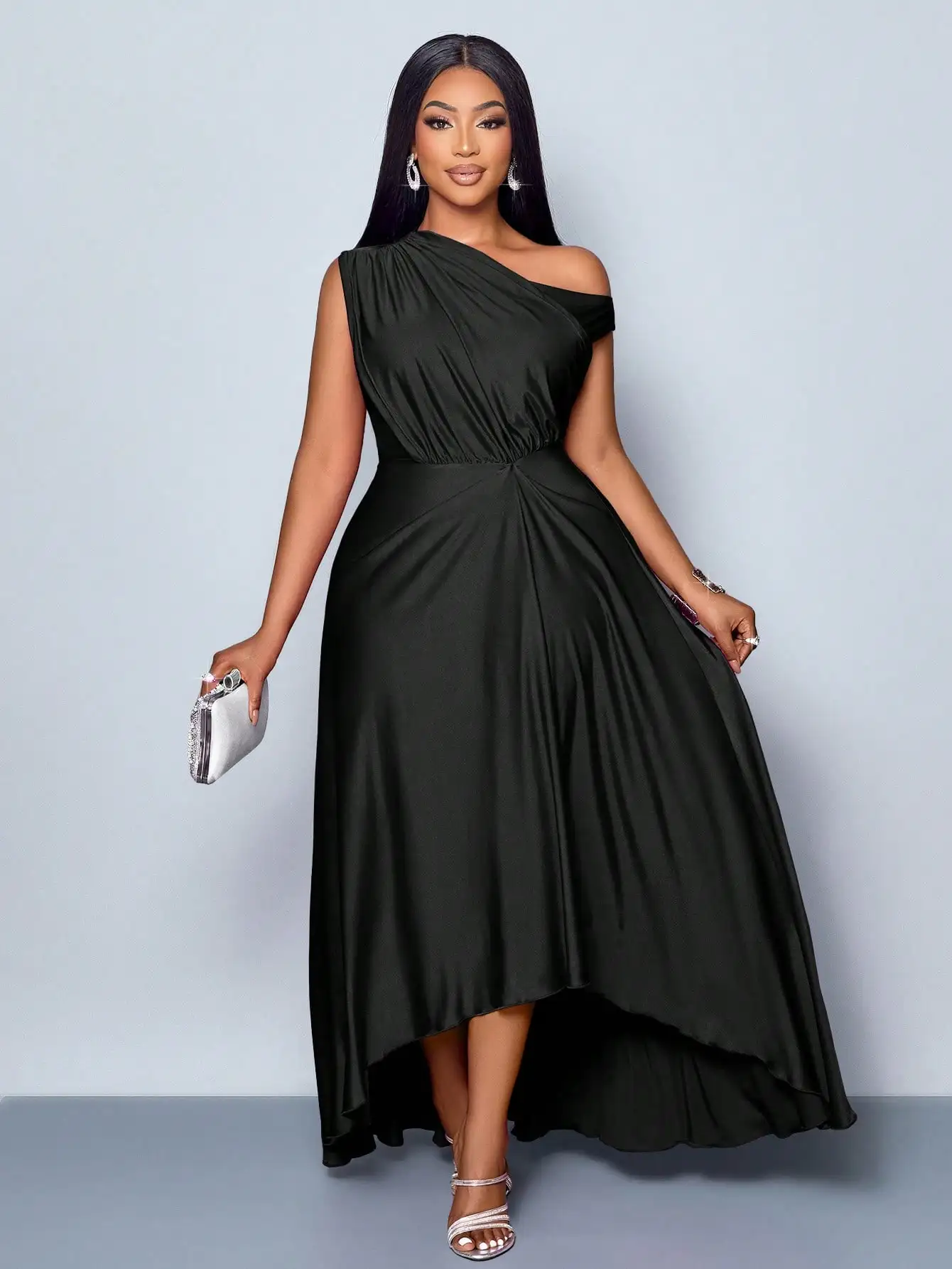 

Women's Plus Size Black Asymmetrical One-Shoulder Maxi Dress with Draped Detail