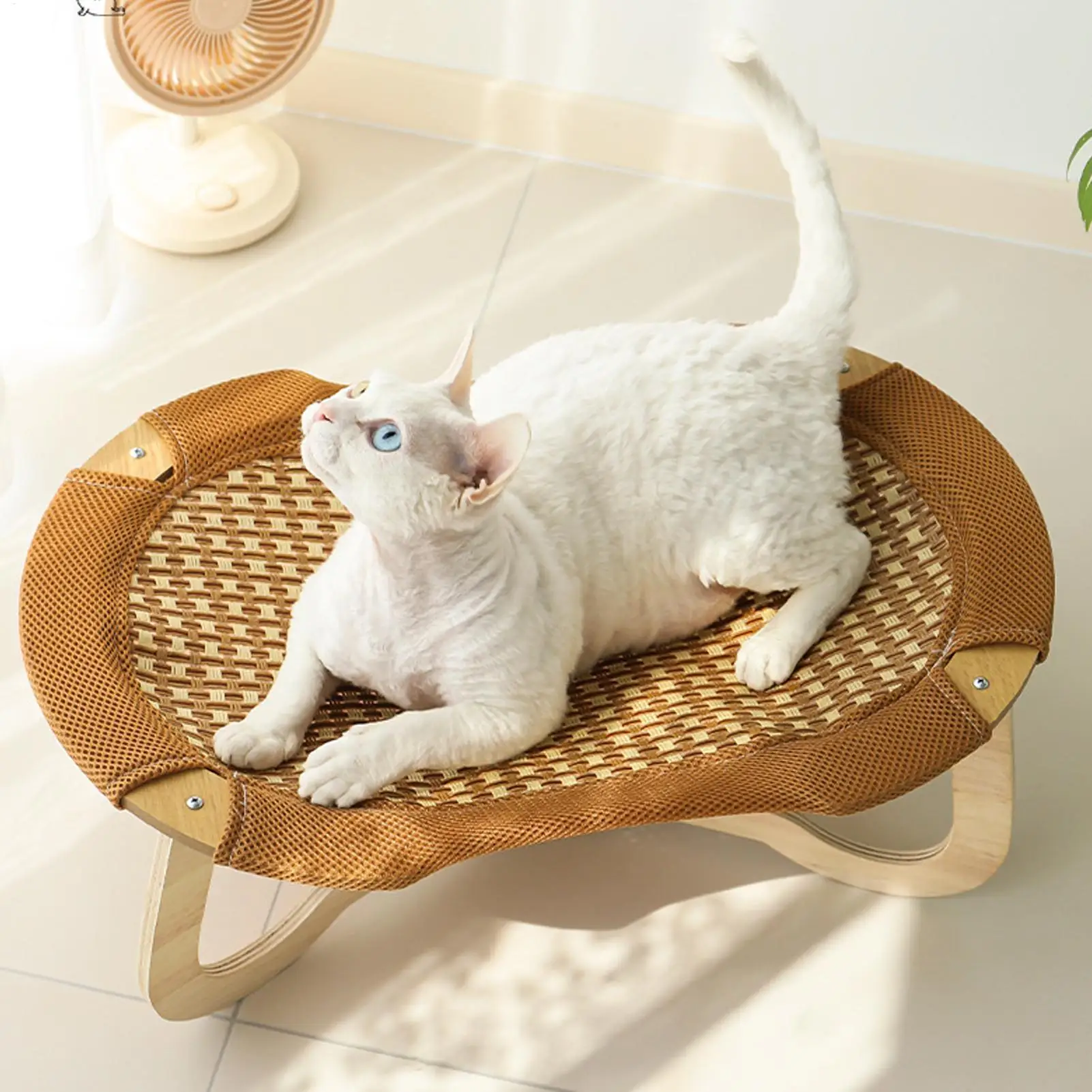Indoor Cat Rattan Bed Indoor Cats Cooling Chair Raised Rattan Scratch-Resistant Furniture Kitten Sleeping Pad For Hot Days