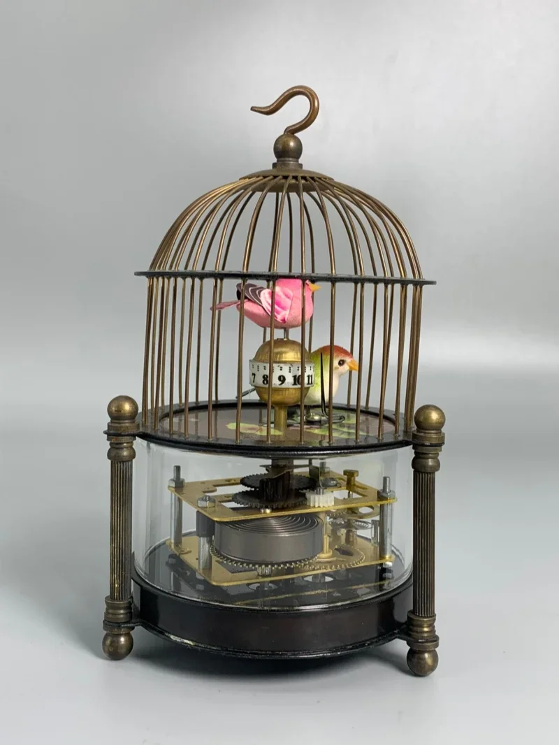 China Unique Decorations Round Birdcage Mechanical Copper Watch Ornament and Table Clock Ornament European Style Creative Gifts
