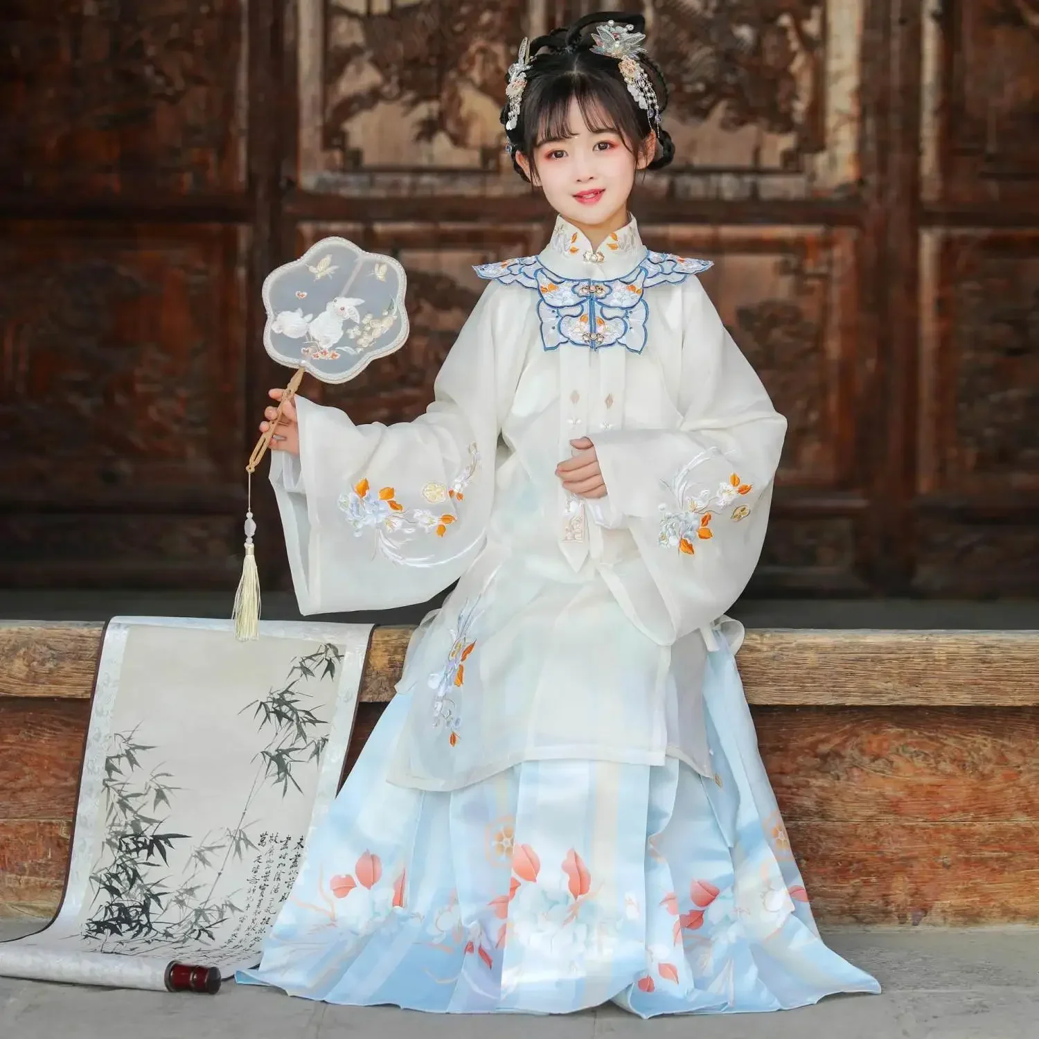 Vintage Chinese Traditional Ming Dynasty Cloud Shoulder Hanfu Girl Embroider Dress Costumes Fairy Princess Kids Perform Dresses