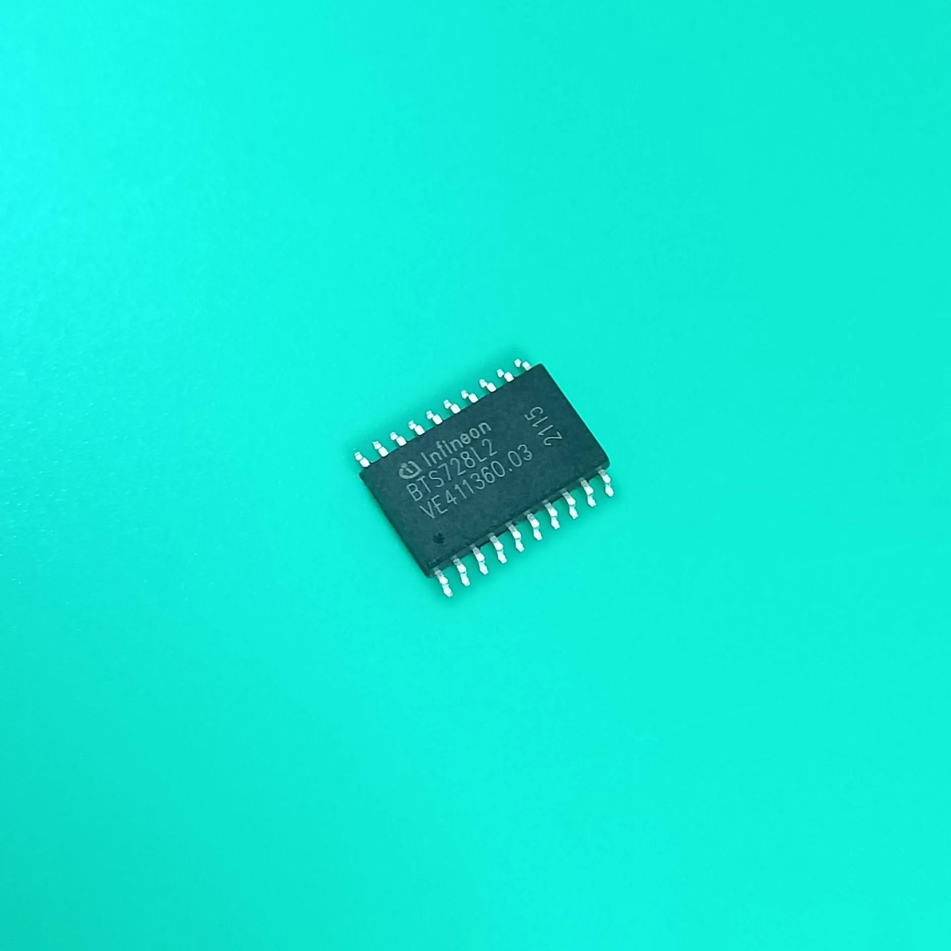 

2pcs/lot BTS728L2 SOP20 BTS728 L2 Smart High-Side Power Switch Two Channels IC PWR SWITCH N-CHAN 1:1 PDSO-20 BTS728LZ BTS 728L2