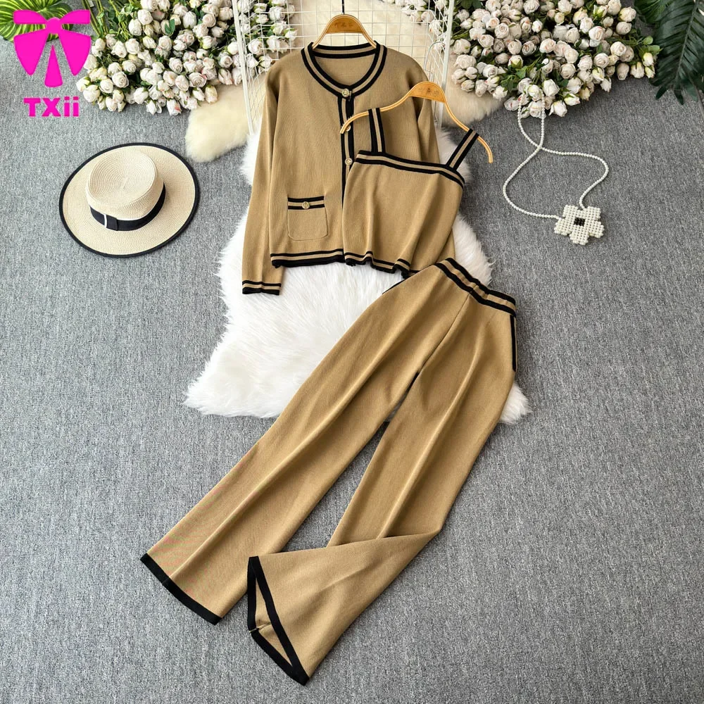 Elegant  explosion street knitted suit women's winter western-style anti-aging top wide leg pants professional three piece set