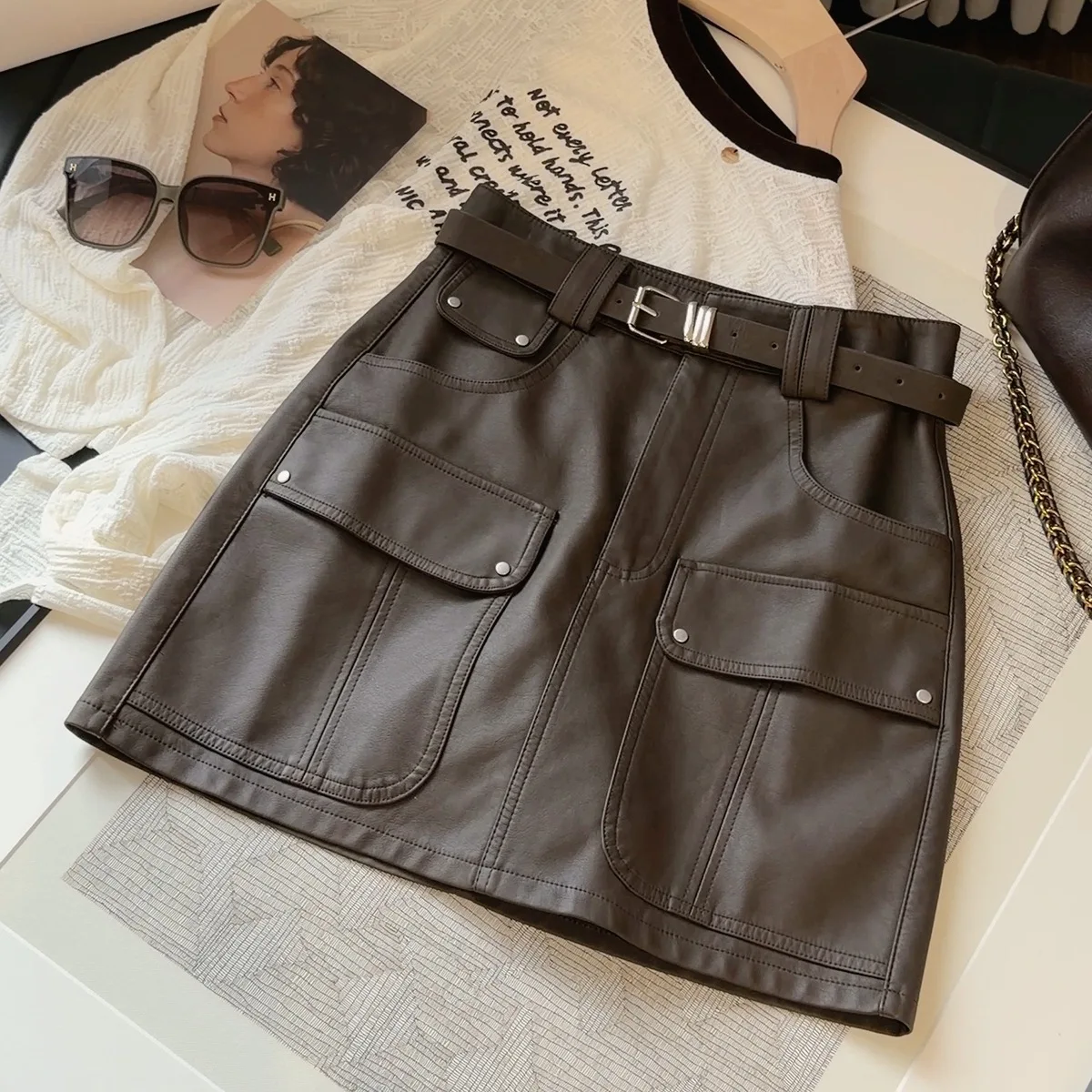Retro Tooling Cargo PU Leather Skirt Women 2026 Autumn New High-waisted Hip-wrapped A-word Skirt