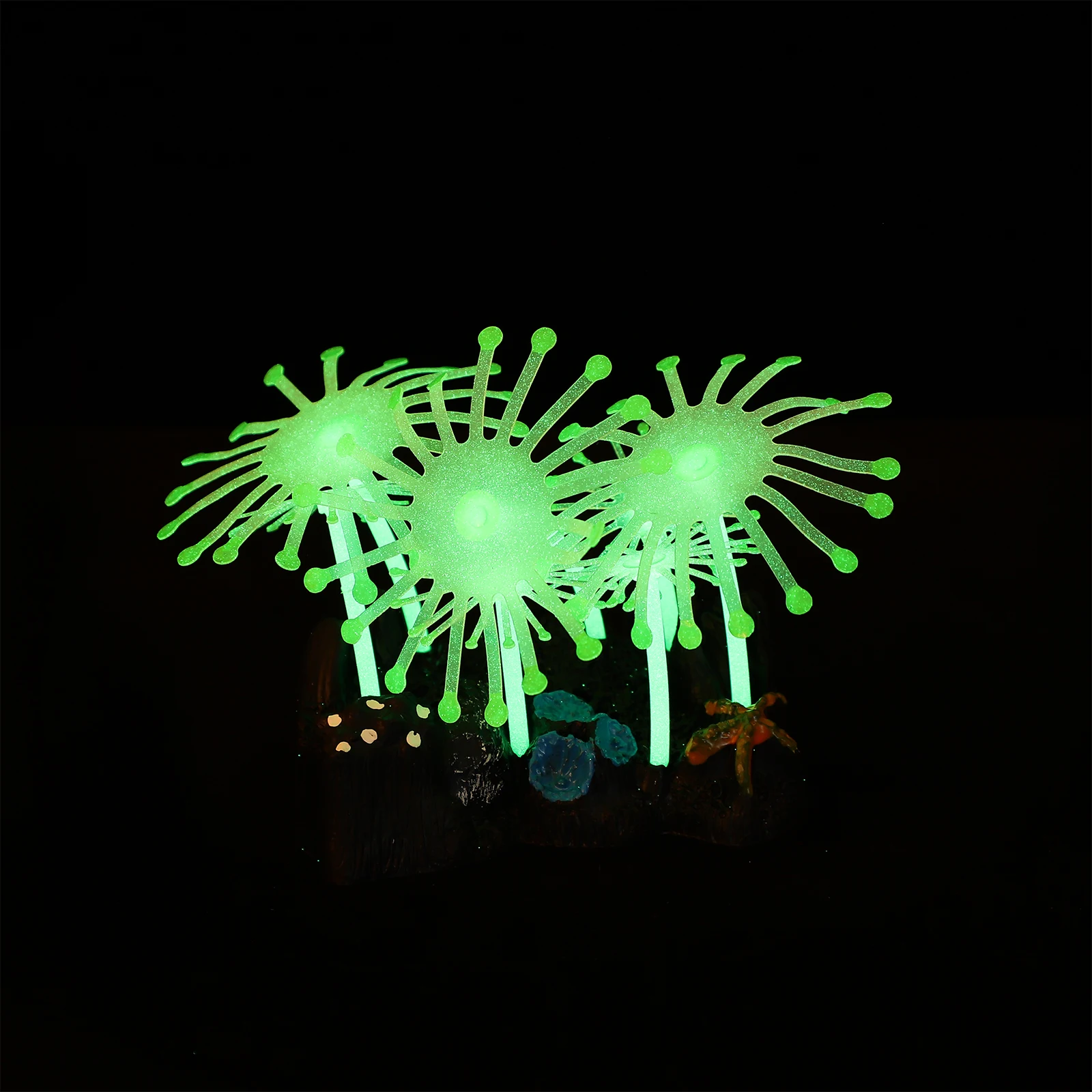 

Artificial Fluorescent Decorations Night Luminous Fish Tank Decor Tank Pond Aquarium Pet Supplies