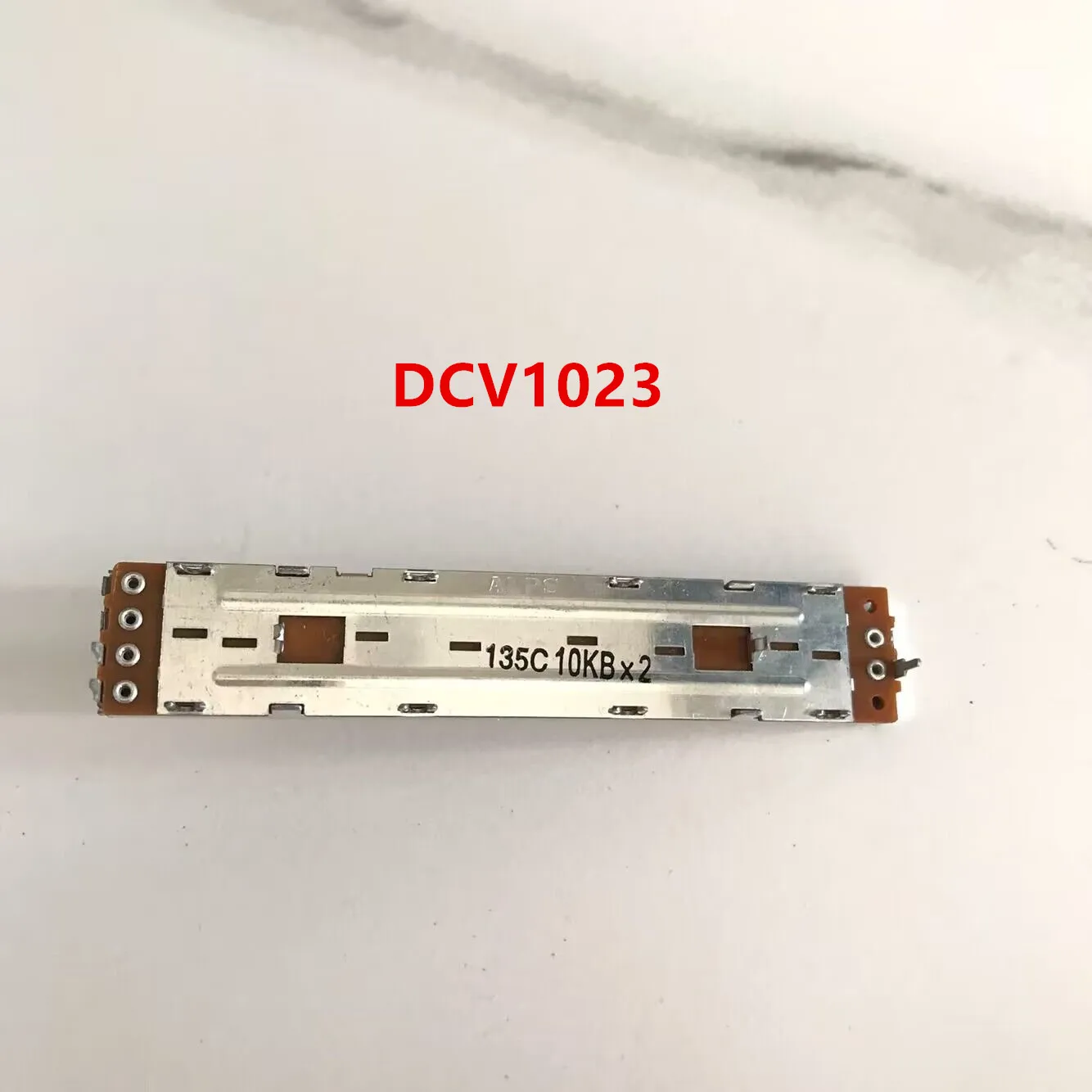 1PCS/LOT For Pioneer DDJ-ERGO DDJ-SB SB2 SR2 RR RB S1 T1 semi-resistance vertical fader DCV1023 DCV1024