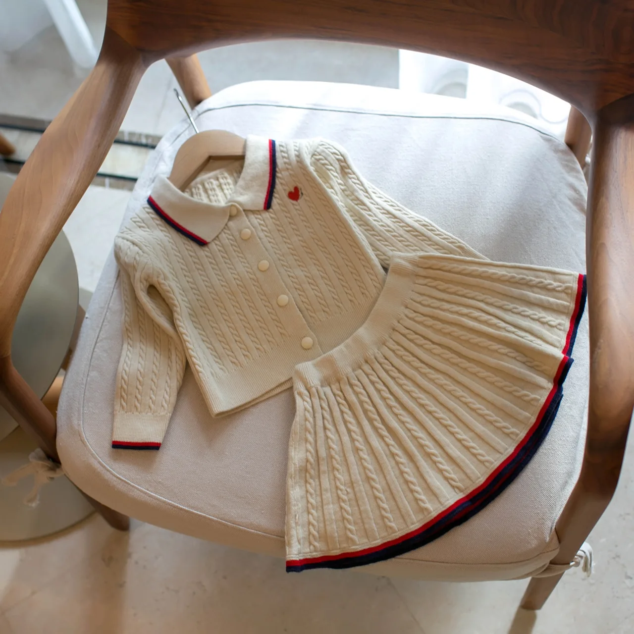2026 Autumn/Winter Girls' Campus Style Flip Collar Cardigan Sweater+pleated Skirt Two-piece Set Kids Suits School Uniform 2-6Y 5