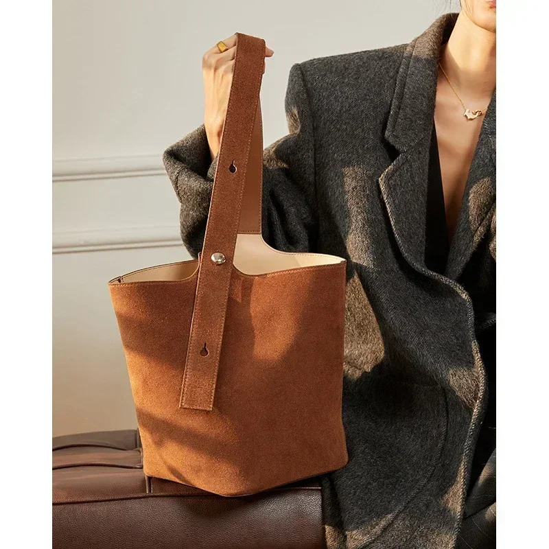 Vintage Bucket Tote Bag Large Capacity Bolsas Mujer Underarm Shoulder Bags for Women Commuter Bolsos Advanced Sense Sac Femme