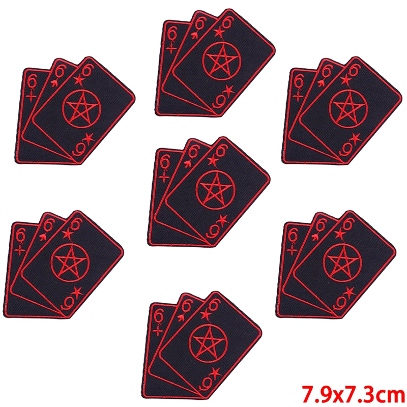 10 pz/lotto carte da gioco all\'ingrosso ricamo Patch ferro su toppe per abbigliamento toppe termoadesive su vestiti cucire Applique