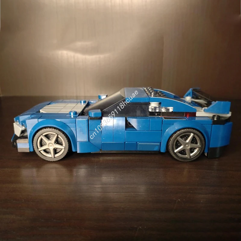 279pcs MOC Jdm Mobil Kota Juara supercar Model Blok Bangunan DIY Mainan Kreatif Anak-anak Arsitektur Hadiah Natal