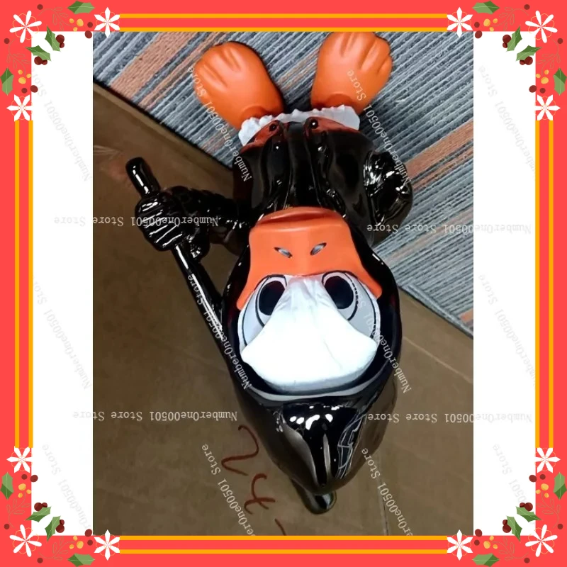 

Модная статуэтка утки в мультяшном стиле: современный декор для пола и столешниц в гостиной, прихожей, на тумбу под ТВ