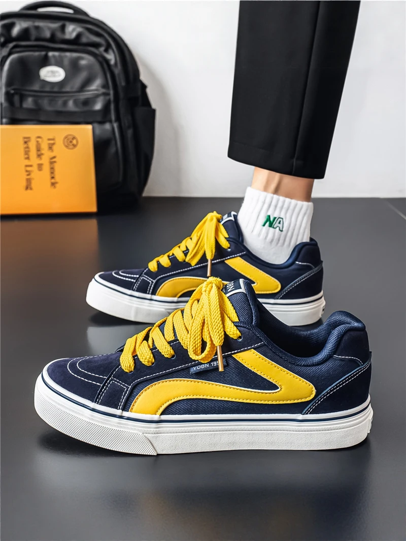 Men's Canvas Shoes 2026 New Style Autumn Trendy All-Match Low-Top Soft-Soled Flat Sports Shoes Suitable for Middle School Stu...