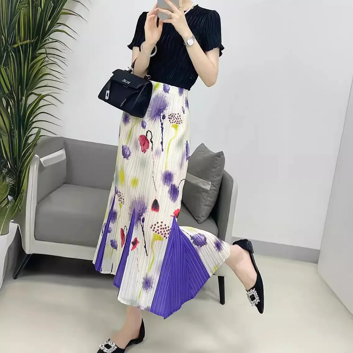 

ALSEY 2024 New Summer Pleated Casual Printed Women's Skirt Slim Fit Versatile High Elastic Skirt Women's Clothing