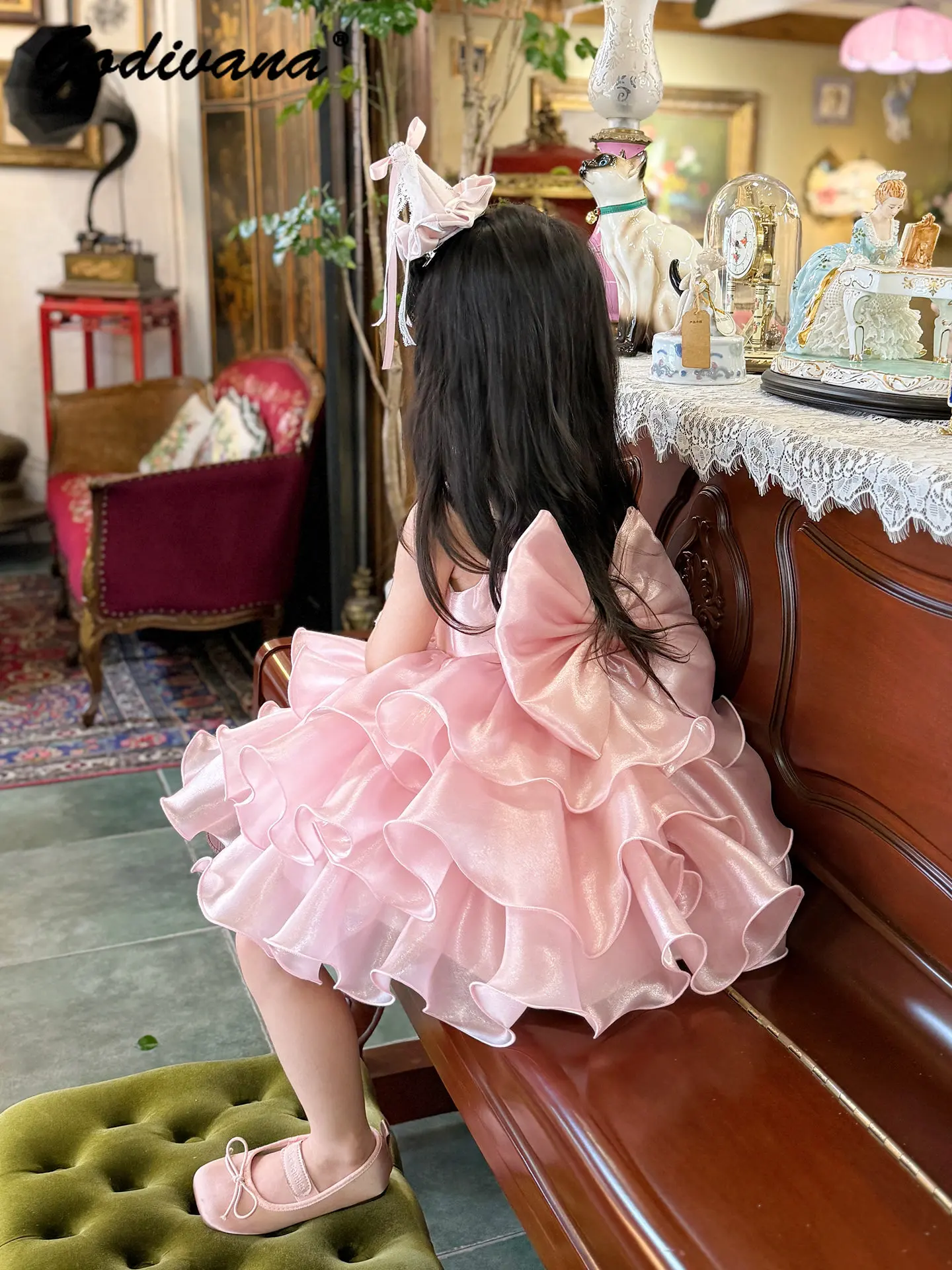 Cute Baby Girls High End Elegant Pink Princess Tutu Dress 2026 New Summer Kids Sleeveless Pearls Bow O-neck Evening Wedding Gown
