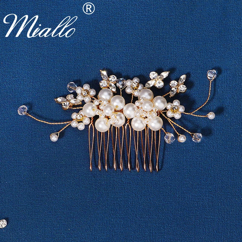 Handmade Pearl Flower Hair Combs Clips for Women Bridal Wedding Hair Accessories Crystal Jewelry Party Bride Headpiece Gift