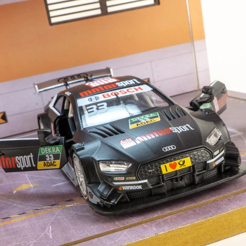 CCA 1: 32 simulation Audi RS5 DTM alloy car model, doors can be opened has simulated sound and lighting functions