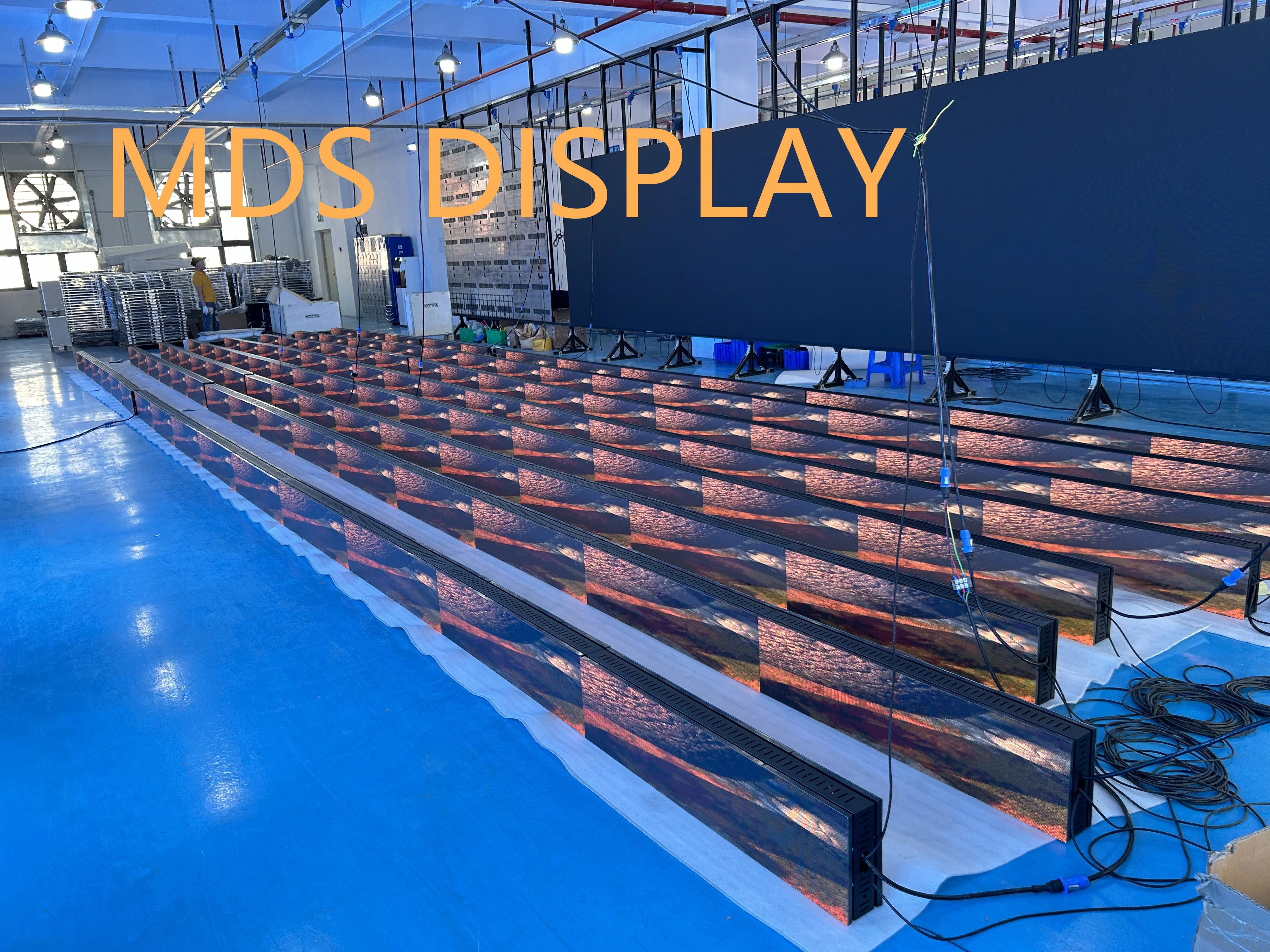 Display a LED per interni MDS Display a LED commerciale P1.86mm P2.0mm P2.5 mm Display video Parete Negozio al dettaglio Schermo commerciale