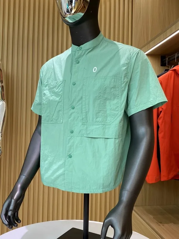 Loose Fit Short Sleeve Shirt Men's New Summer Breathable Waterproof Stand Collar Casual Shirt Versatile for Couples