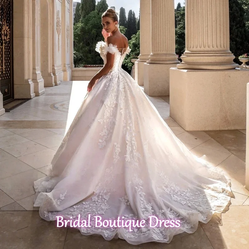 تخصيص رائعة الحبيب 3D الزهور الديكور الكرة ثوب الزفاف يزين قطار المحكمة الأميرة فستان زفاف Vestido De #2