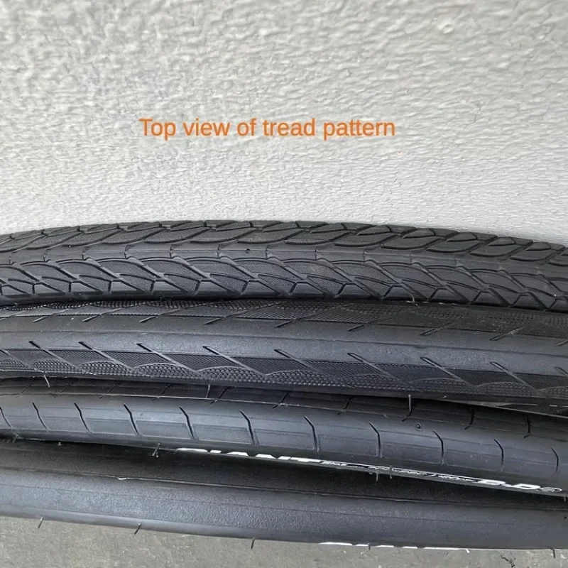 Giant Giant Escape Highway Travel Bike 700cx38/32/28/25 Outer Tire Inner and Outer Tire view 2